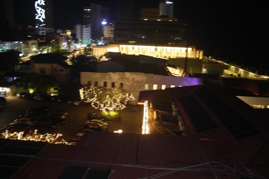 In The Heart Of Colombo Image 12